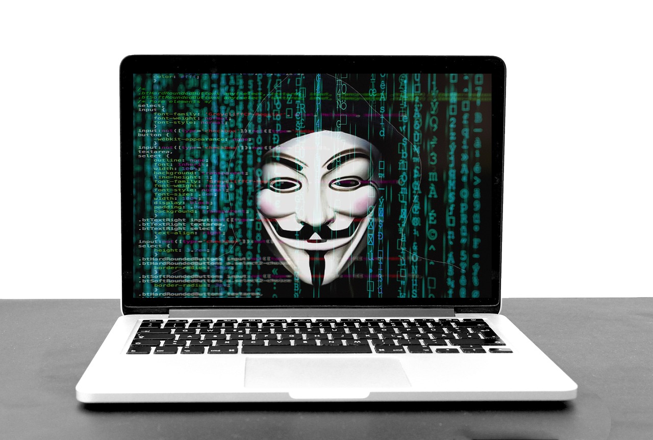 Ciberseguretat en l'Era Digital: Un Pilar Fonamental per a la Informàtica Moderna